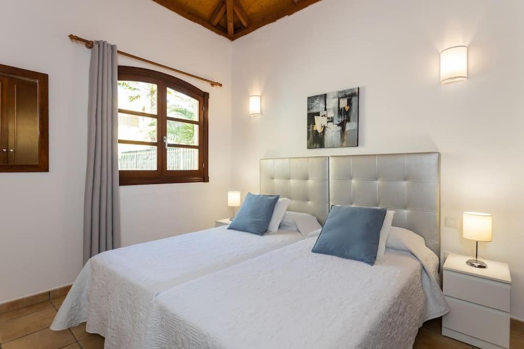 Villa Helen - Heated Pool Wifi Smarttv Barbecue Corralejo Eksteriør bilde